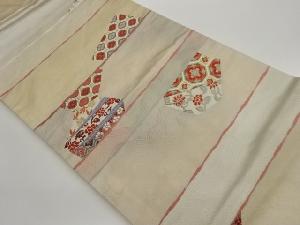 横段に蜀江華文・花唐草模様織出し名古屋帯